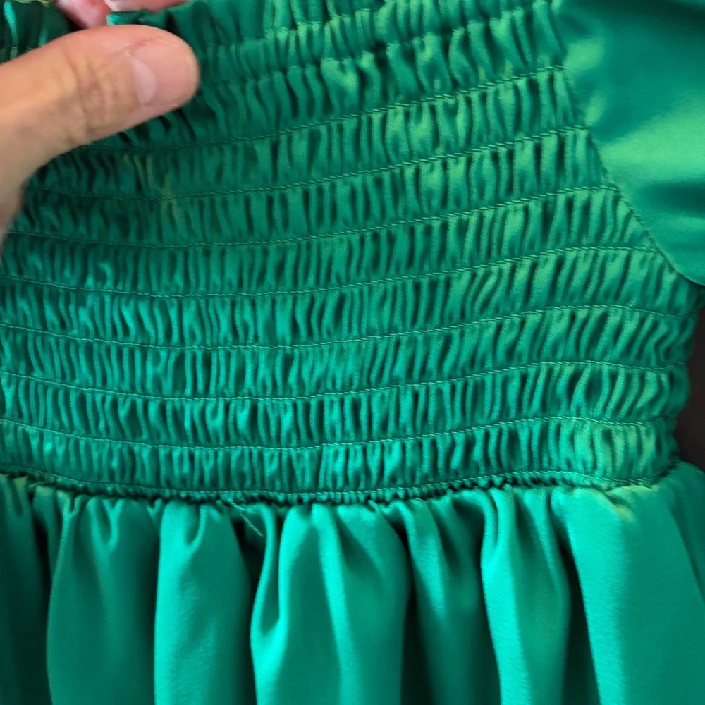 Lilly Pulitzer Girls Emerald Green Satin Smocked Puff Sleeve Dress XS 2-3